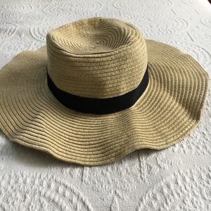 Floppy straw hat